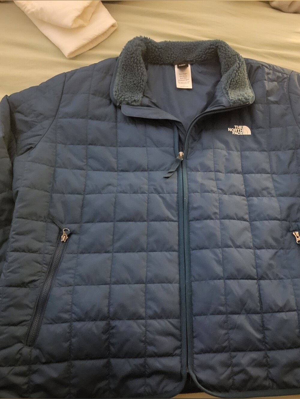 The North Face Women's Junction Insulated Jacket, Size XXL ; Quilted Blue Jacket